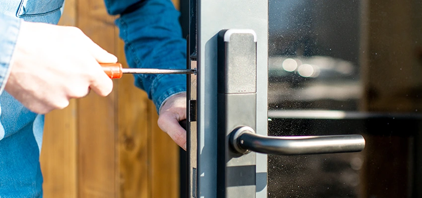 Aluminium Door Lock Replacement in Napa, California
